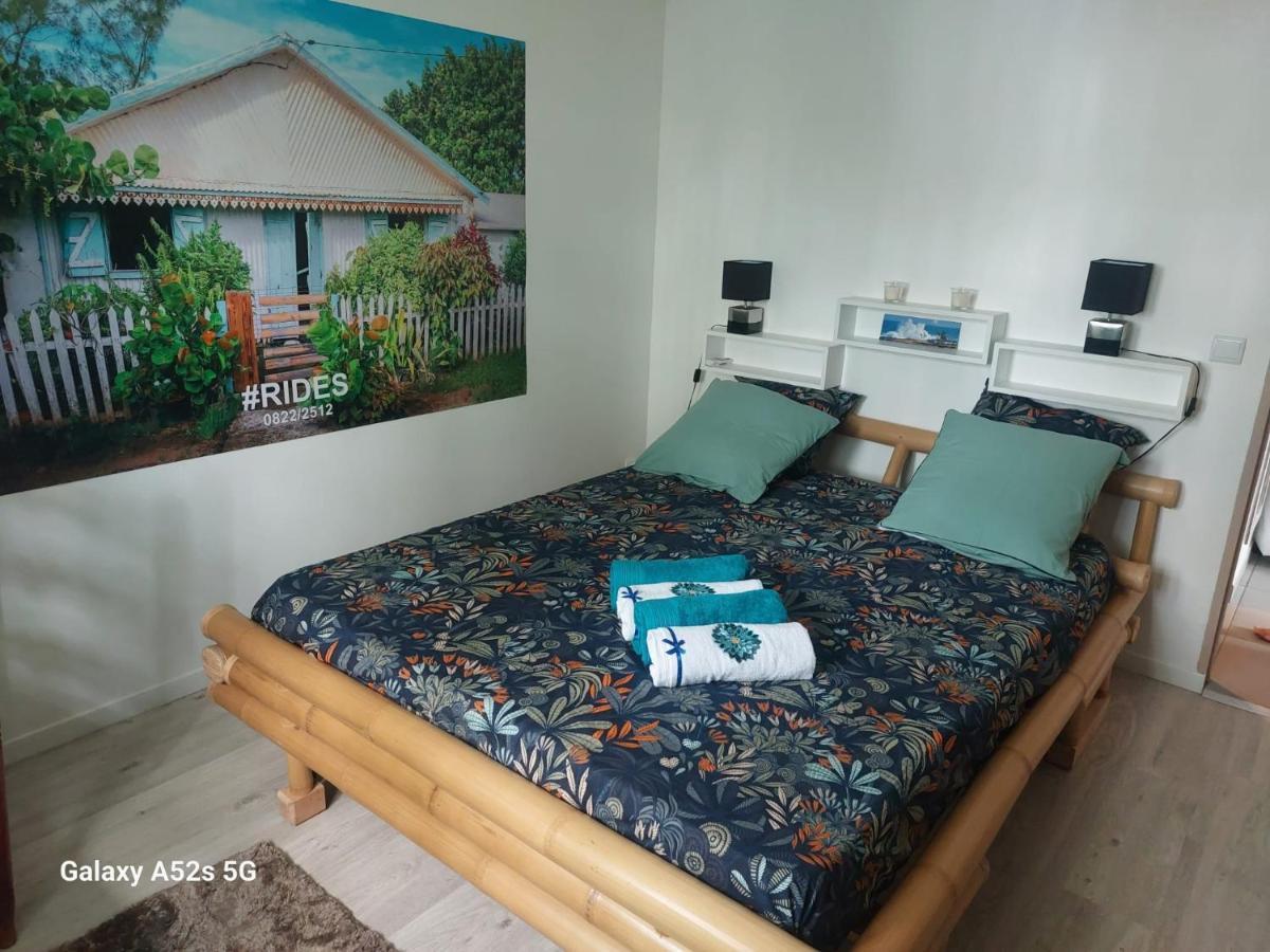 Rev Bor D'Mer L'Etang-Sale ภายนอก รูปภาพ